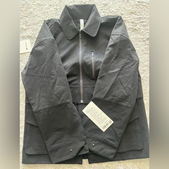 Lululemon Glyde 2-in-1 Adaptable Jacket in Black Size S - Picture 3 of 4